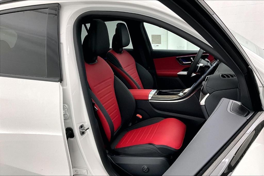 new 2025 Mercedes-Benz GLC 350e car, priced at $69,205