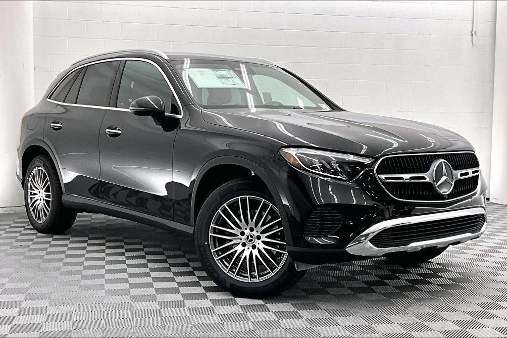 new 2025 Mercedes-Benz GLC 300 car, priced at $51,105