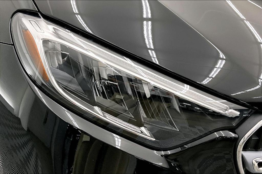 new 2025 Mercedes-Benz GLC 300 car, priced at $51,105