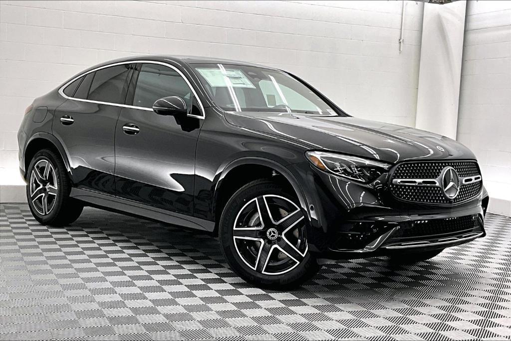 new 2026 Mercedes-Benz GLC 300 car, priced at $64,095