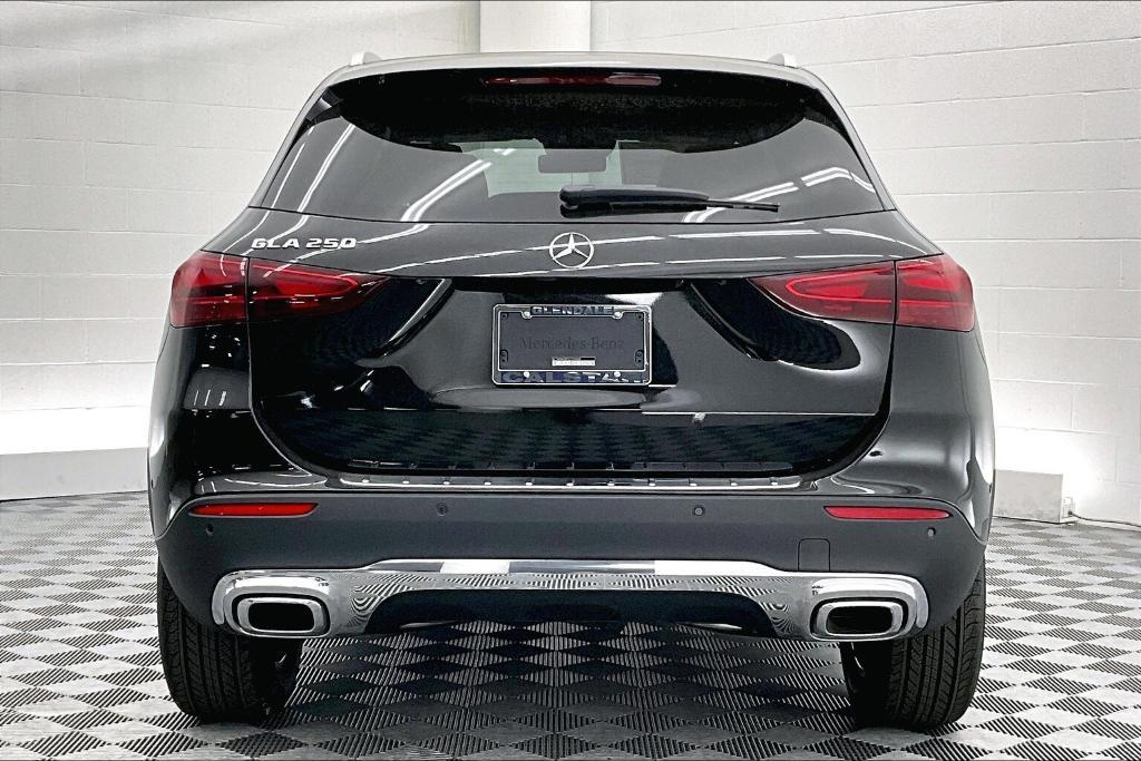 new 2025 Mercedes-Benz GLA 250 car, priced at $45,845