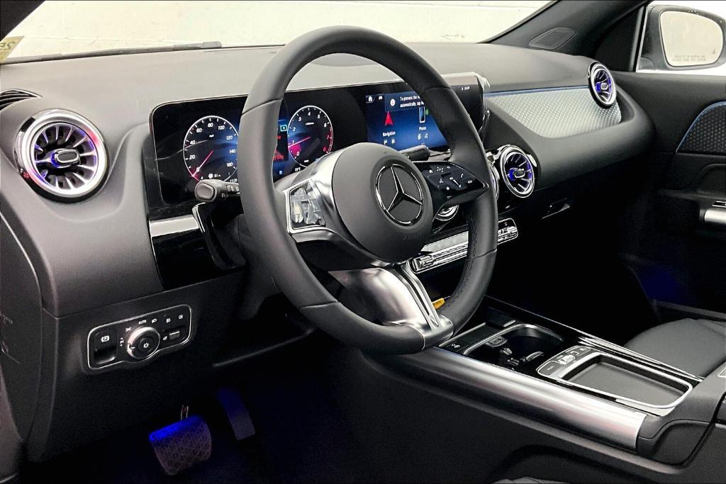 new 2025 Mercedes-Benz GLA 250 car, priced at $45,845