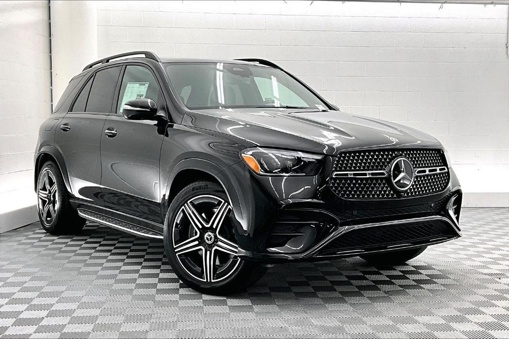 new 2025 Mercedes-Benz GLE 450 car, priced at $82,930