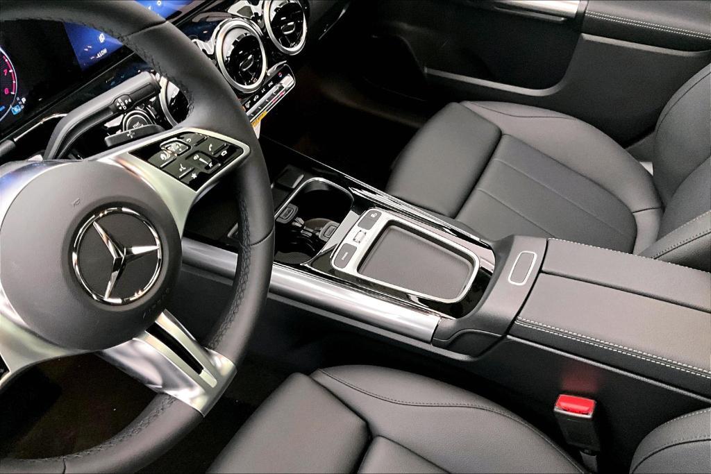 new 2026 Mercedes-Benz GLA 250 car, priced at $45,235