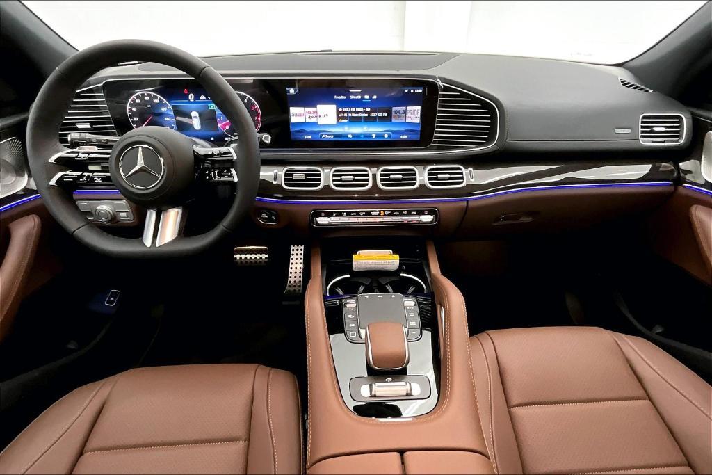 new 2025 Mercedes-Benz GLS 450 car, priced at $94,855
