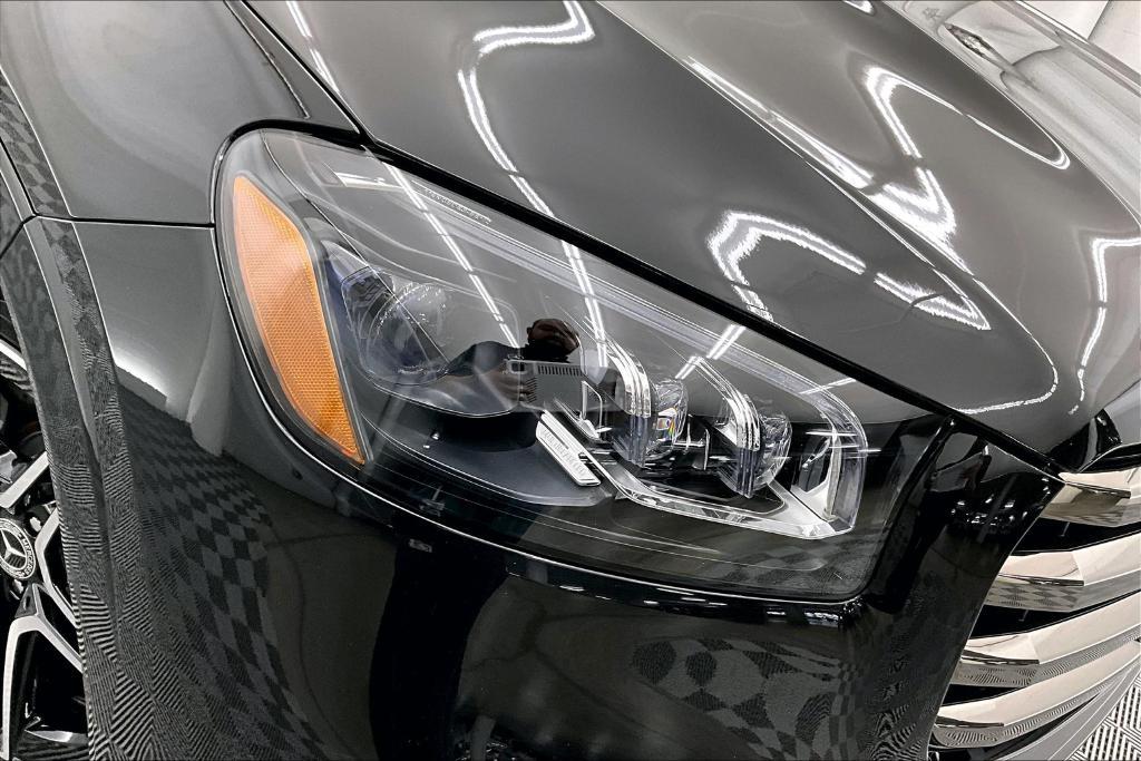 new 2025 Mercedes-Benz GLS 450 car, priced at $94,855