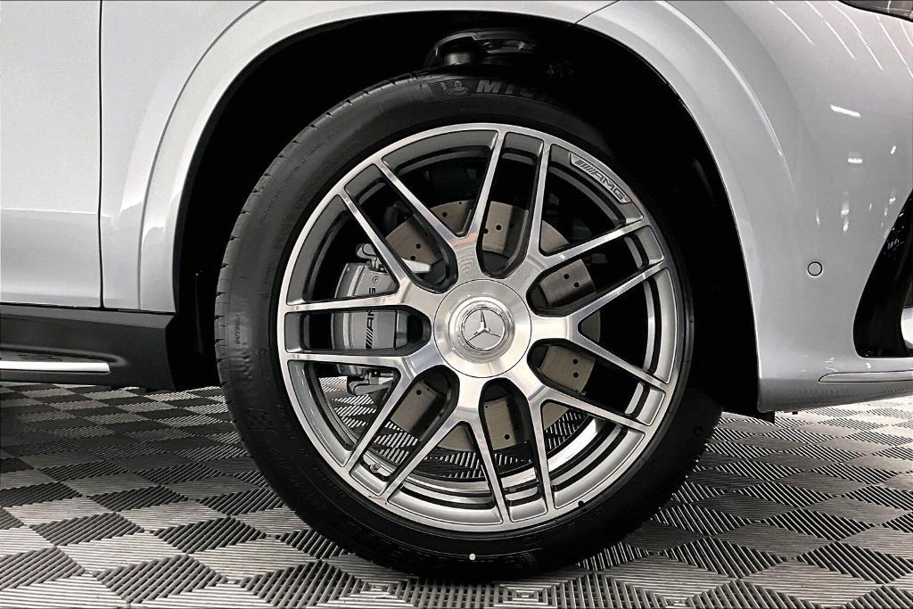 new 2025 Mercedes-Benz AMG GLE 53 car, priced at $98,045