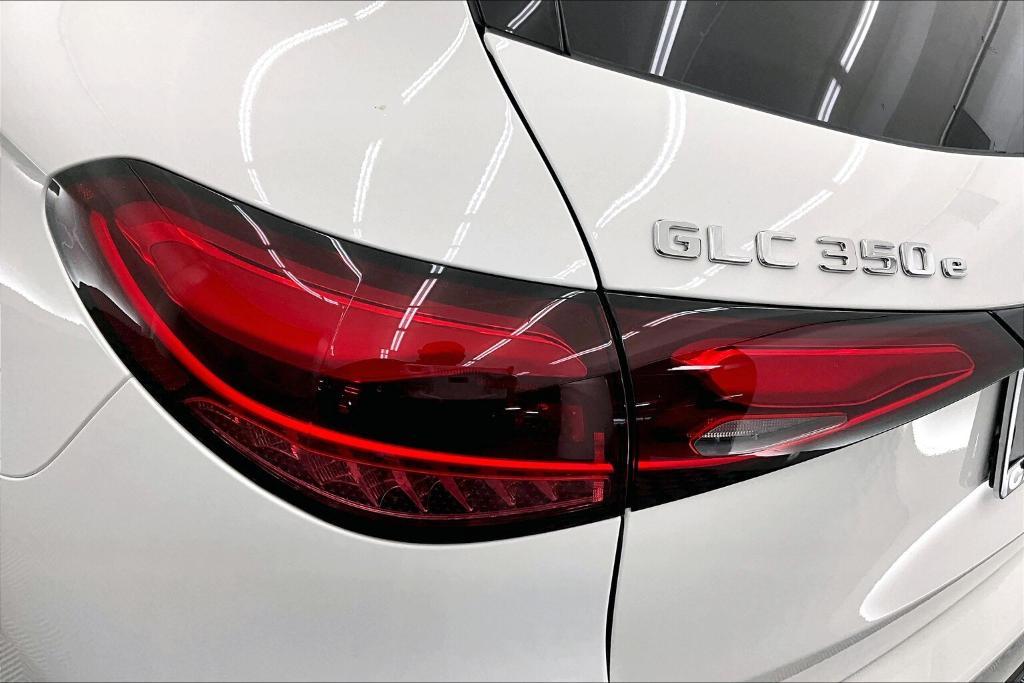 new 2025 Mercedes-Benz GLC 350e car, priced at $63,405