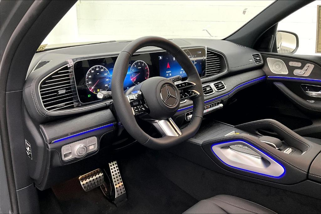 new 2025 Mercedes-Benz GLS 450 car, priced at $104,645