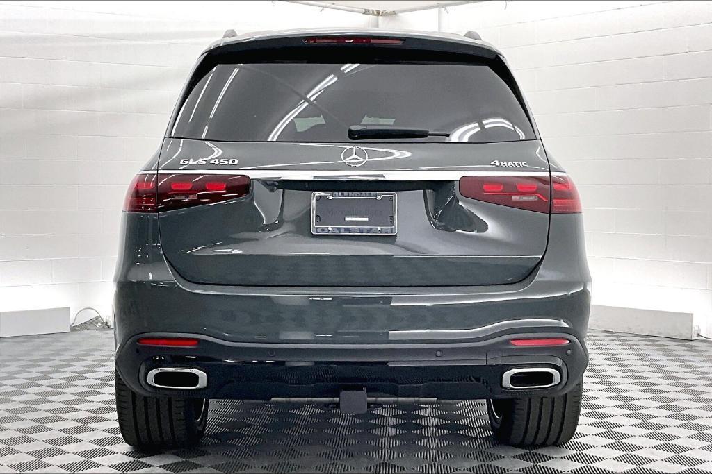 new 2025 Mercedes-Benz GLS 450 car, priced at $104,645