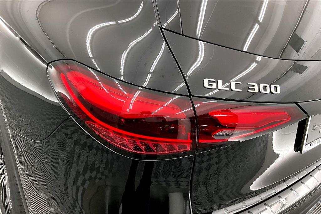 new 2025 Mercedes-Benz GLC 300 car, priced at $55,265