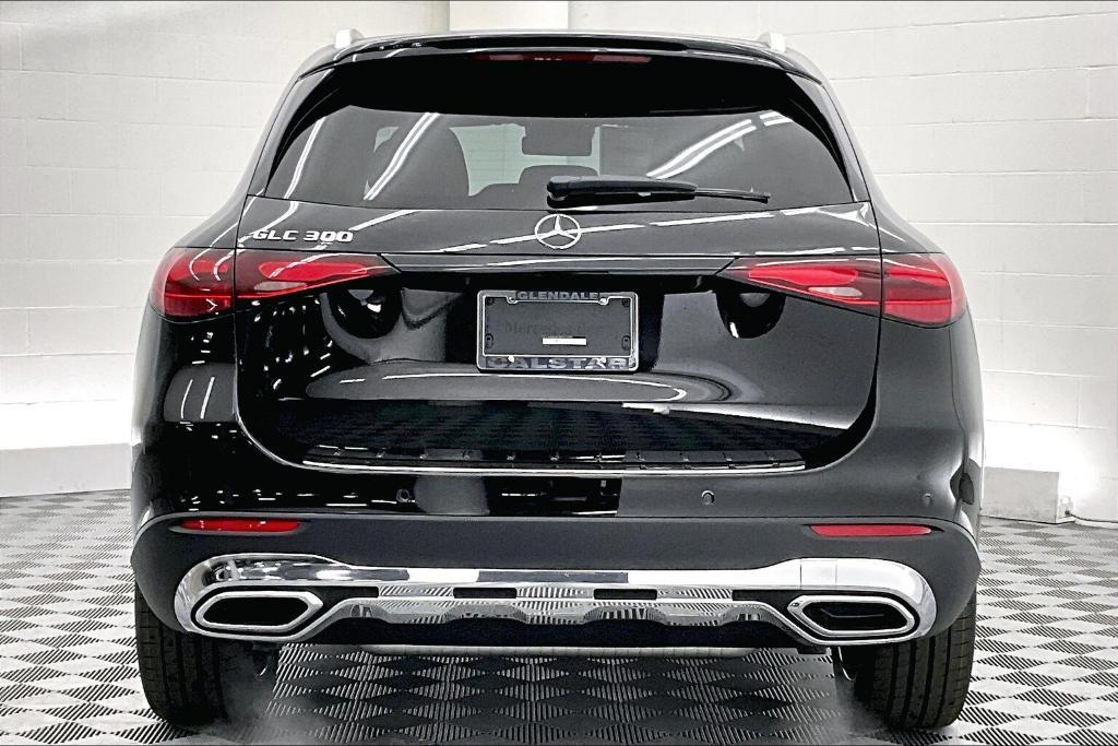 new 2025 Mercedes-Benz GLC 300 car, priced at $55,265