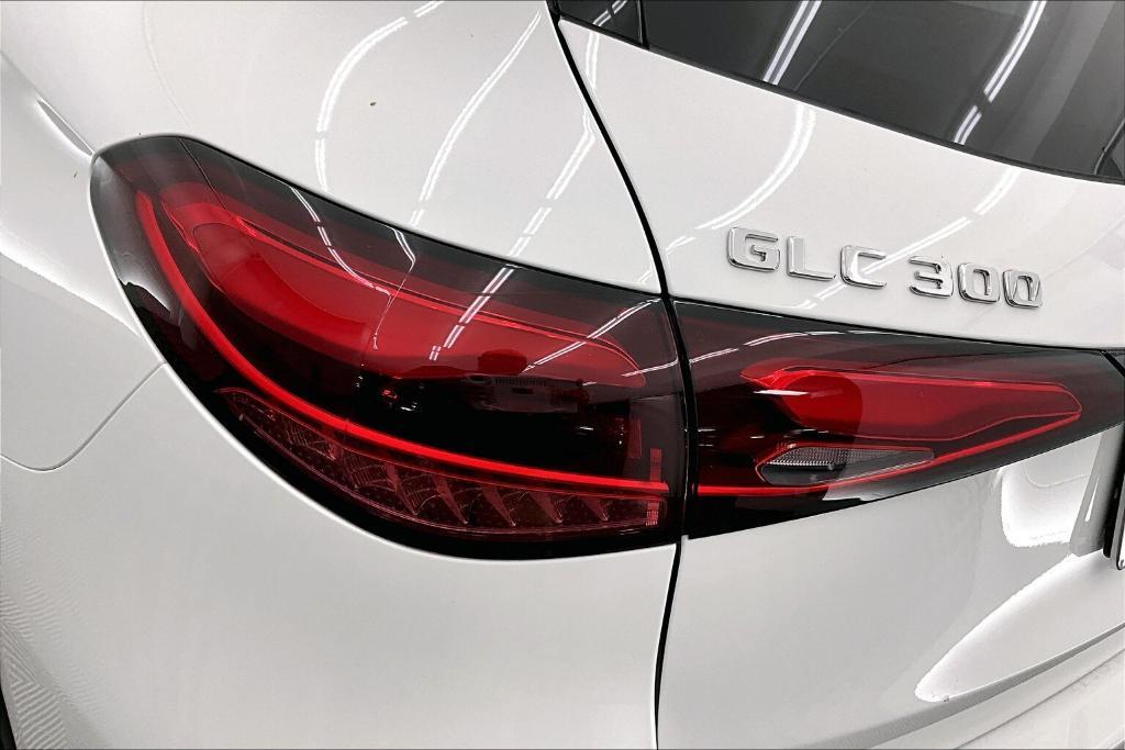 new 2025 Mercedes-Benz GLC 300 car, priced at $50,435