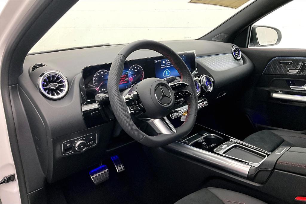 new 2025 Mercedes-Benz GLA 250 car, priced at $50,635