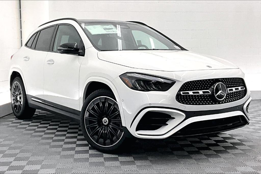 new 2025 Mercedes-Benz GLA 250 car, priced at $50,635