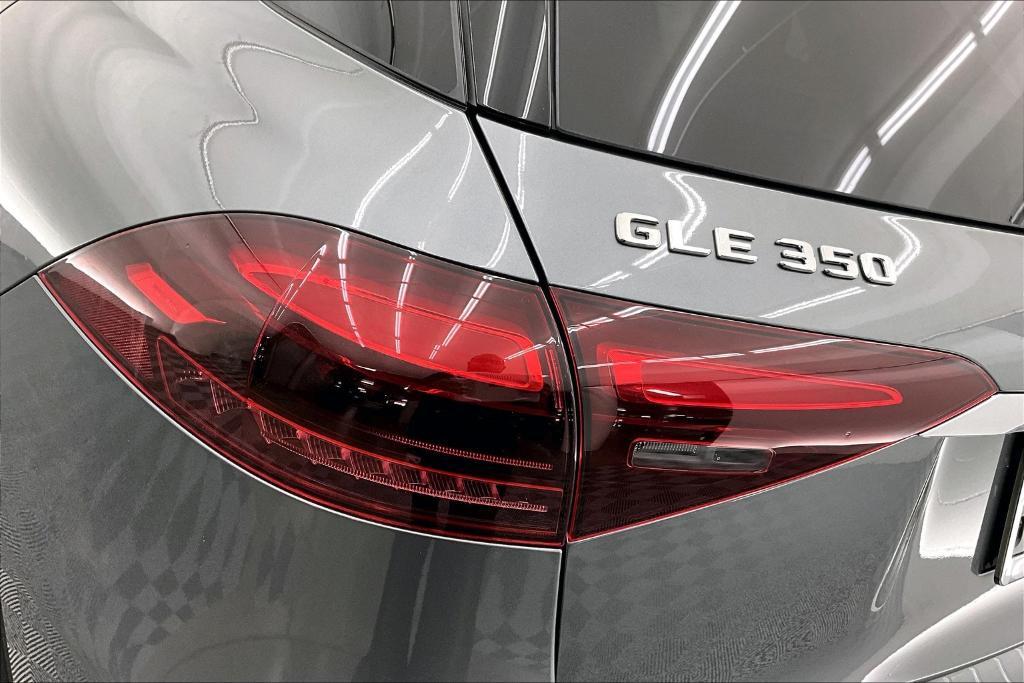 new 2025 Mercedes-Benz GLE 350 car, priced at $69,225