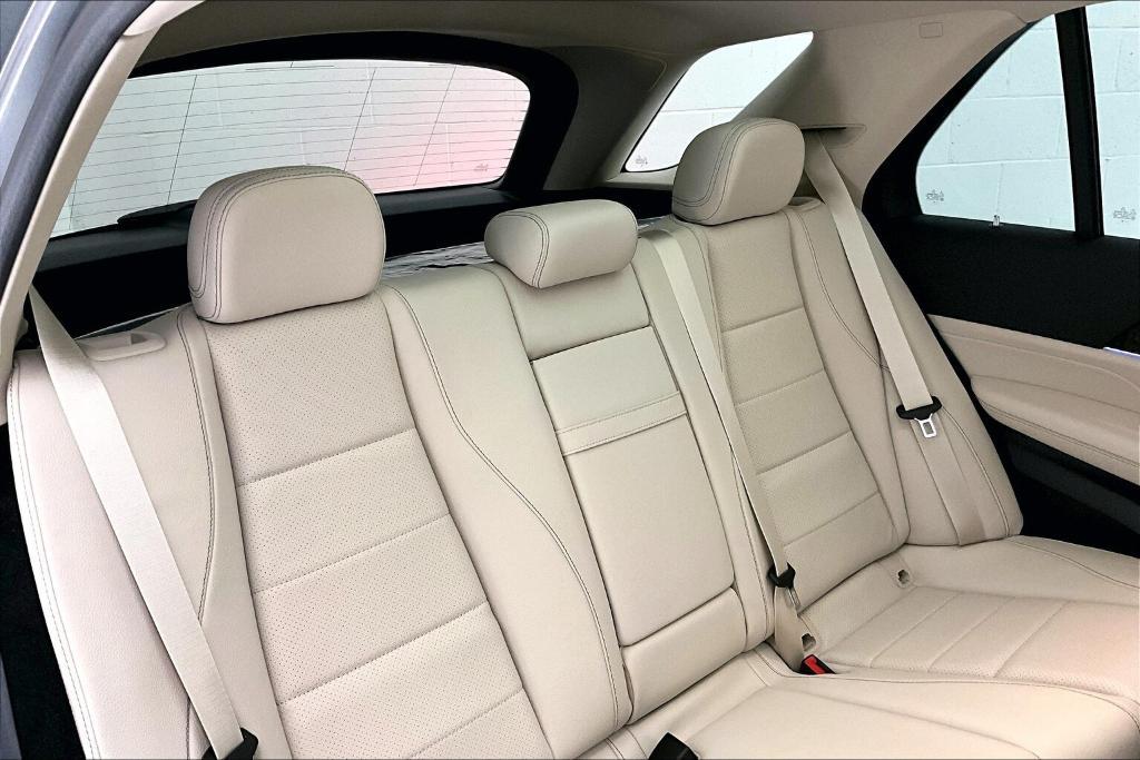 new 2025 Mercedes-Benz GLE 350 car, priced at $69,225