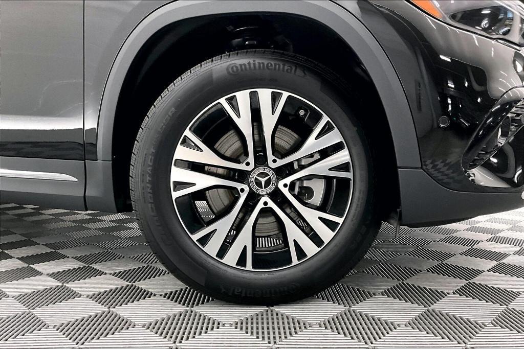 new 2025 Mercedes-Benz GLA 250 car, priced at $45,845