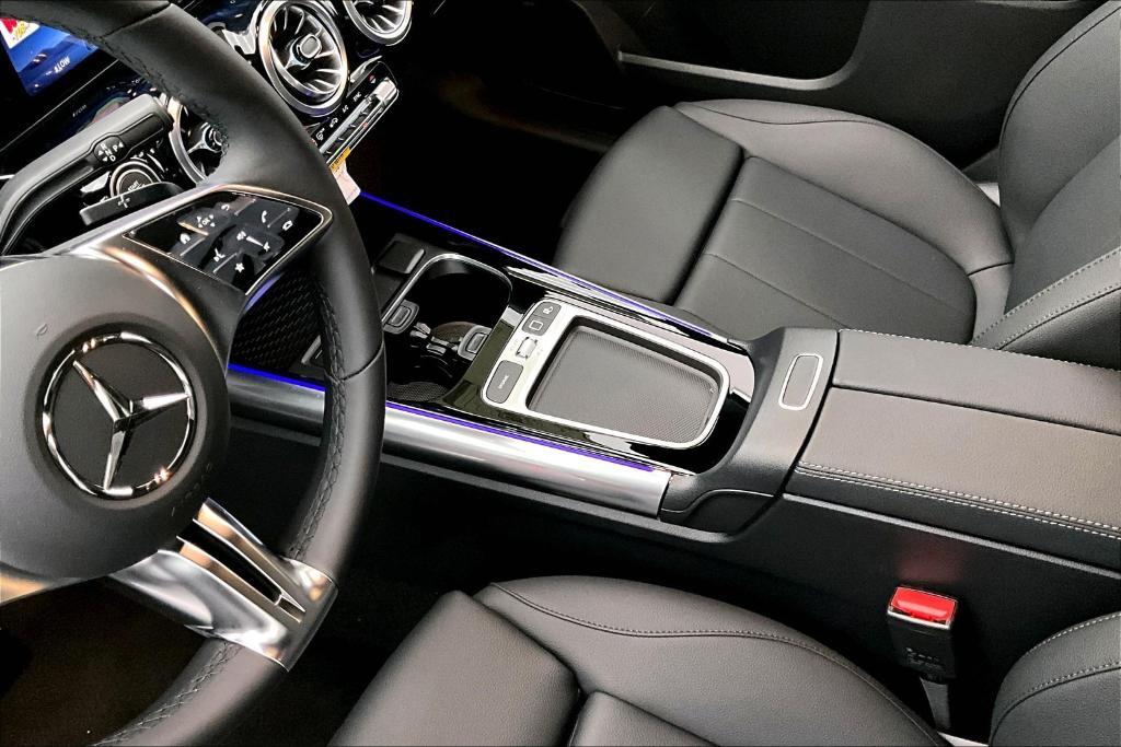 new 2025 Mercedes-Benz GLA 250 car, priced at $45,845