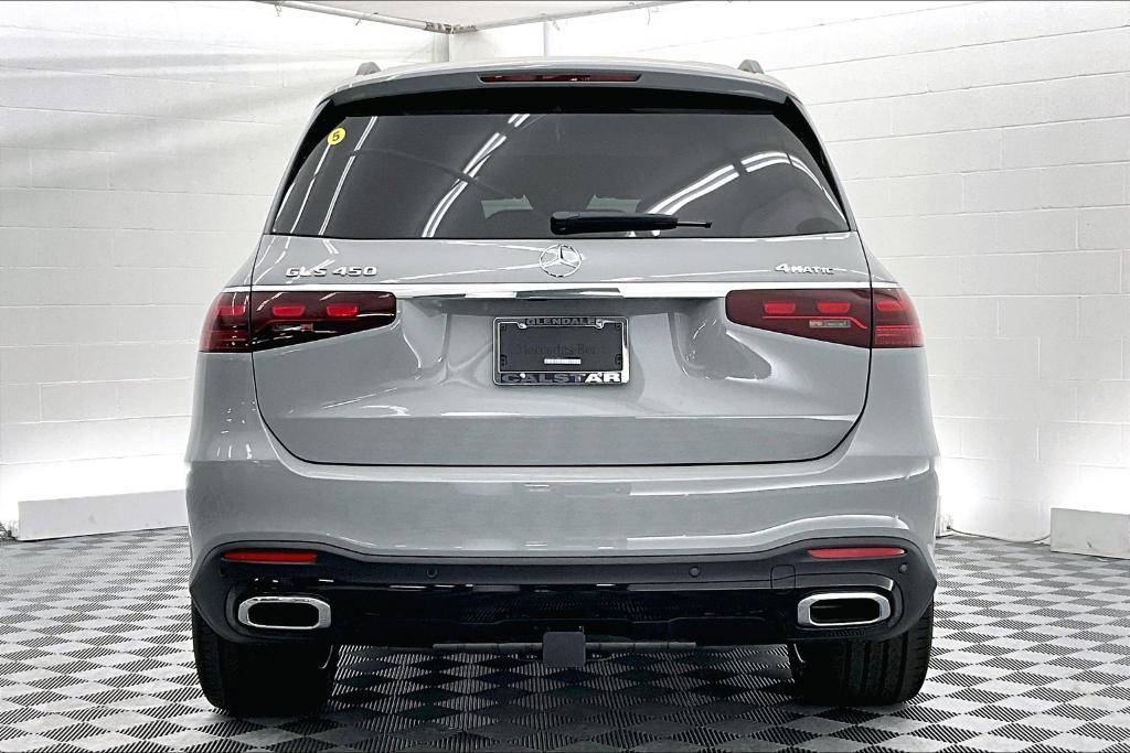 new 2025 Mercedes-Benz GLS 450 car, priced at $101,605