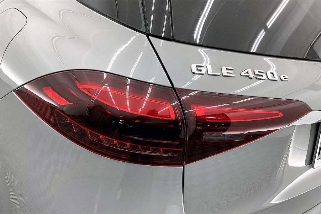 new 2025 Mercedes-Benz GLE 450e car, priced at $84,175