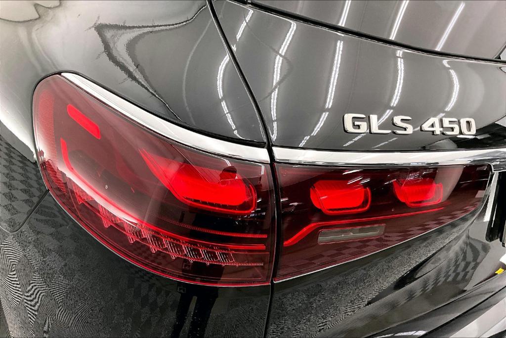 new 2026 Mercedes-Benz GLS 450 car, priced at $99,980