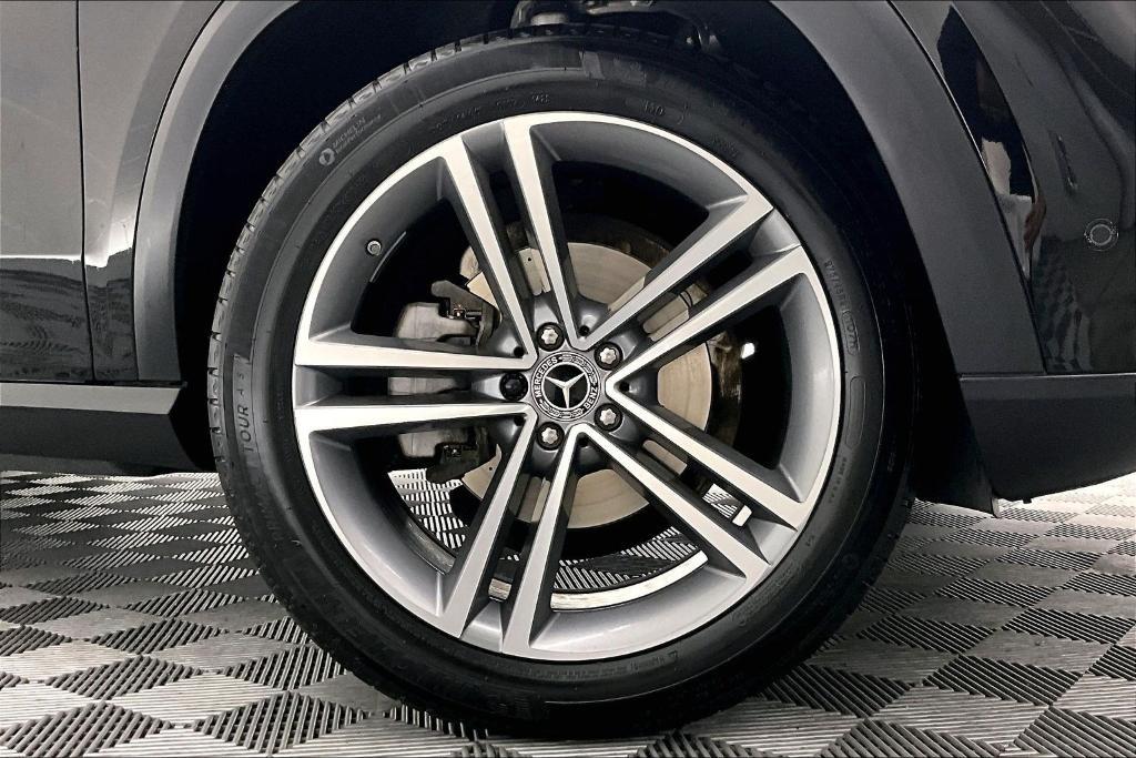 used 2022 Mercedes-Benz GLE 350 car, priced at $39,888