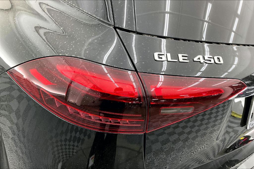 new 2026 Mercedes-Benz GLE 450 car, priced at $78,995