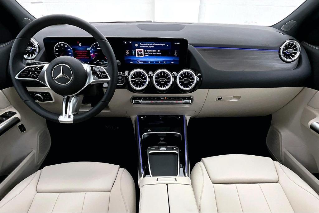 new 2025 Mercedes-Benz GLA 250 car, priced at $44,510