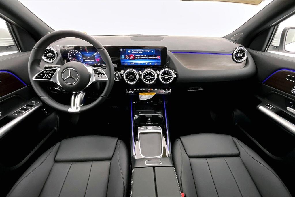 new 2025 Mercedes-Benz GLA 250 car, priced at $46,510