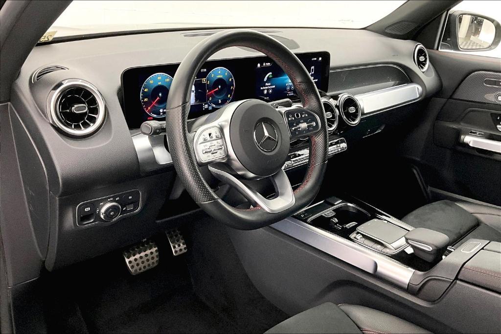 used 2022 Mercedes-Benz GLB 250 car, priced at $30,981