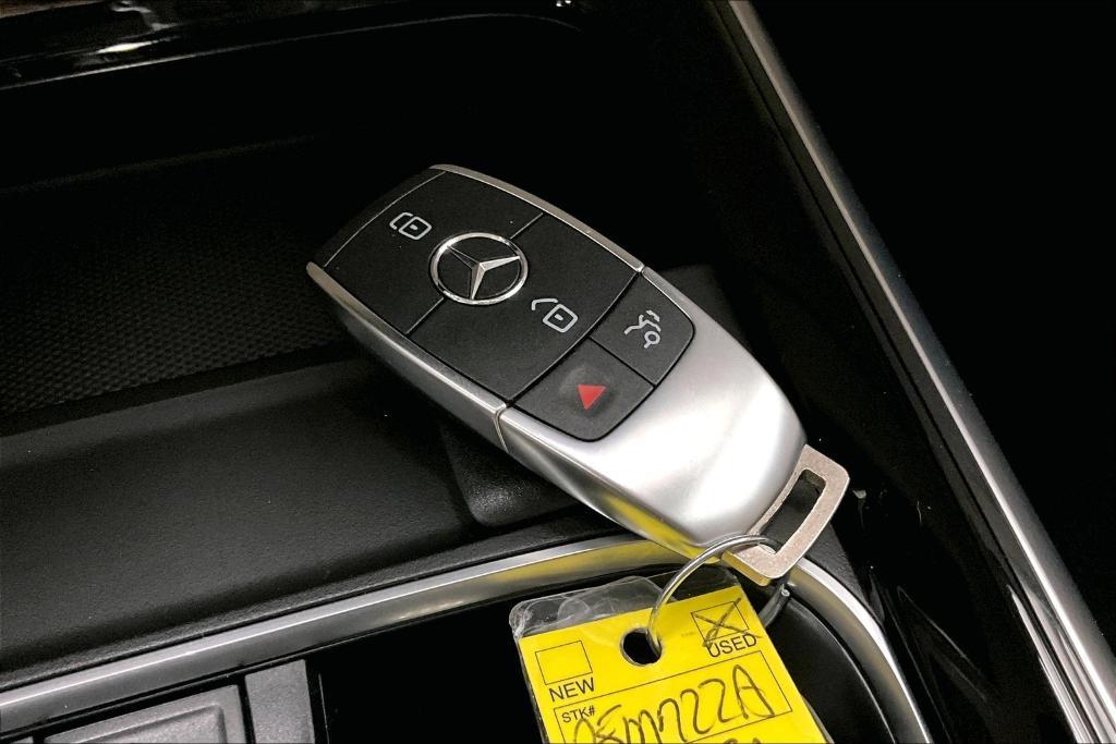 used 2021 Mercedes-Benz GLB 250 car, priced at $27,981