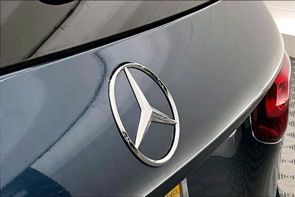 used 2021 Mercedes-Benz GLB 250 car, priced at $27,981