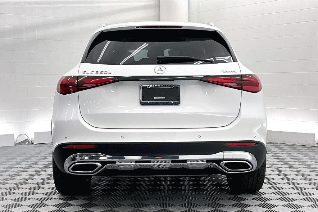 new 2025 Mercedes-Benz GLC 350e car, priced at $63,405