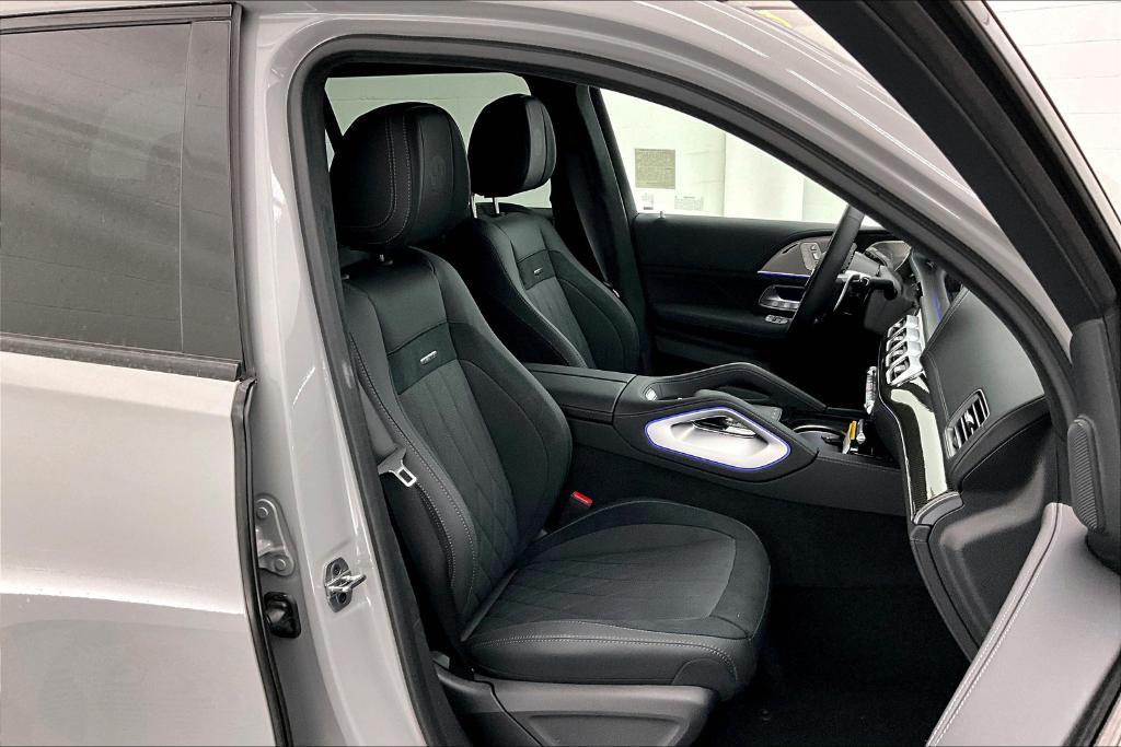 new 2025 Mercedes-Benz AMG GLS 63 car, priced at $160,495