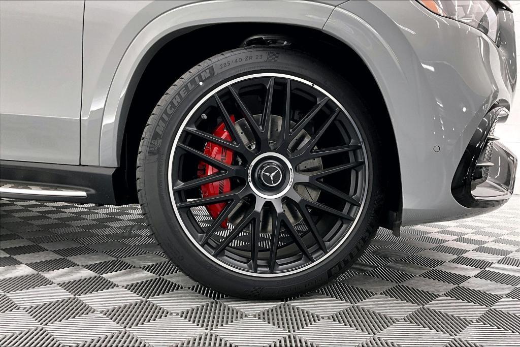 new 2025 Mercedes-Benz AMG GLS 63 car, priced at $160,495