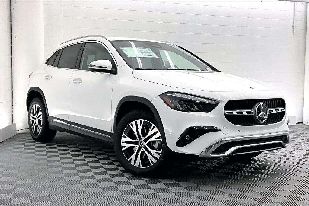 new 2025 Mercedes-Benz GLA 250 car, priced at $45,845