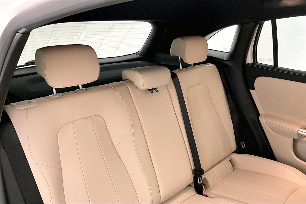 new 2025 Mercedes-Benz GLA 250 car, priced at $45,845