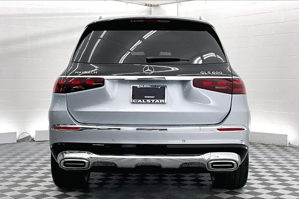 new 2025 Mercedes-Benz Maybach GLS 600 car, priced at $207,300