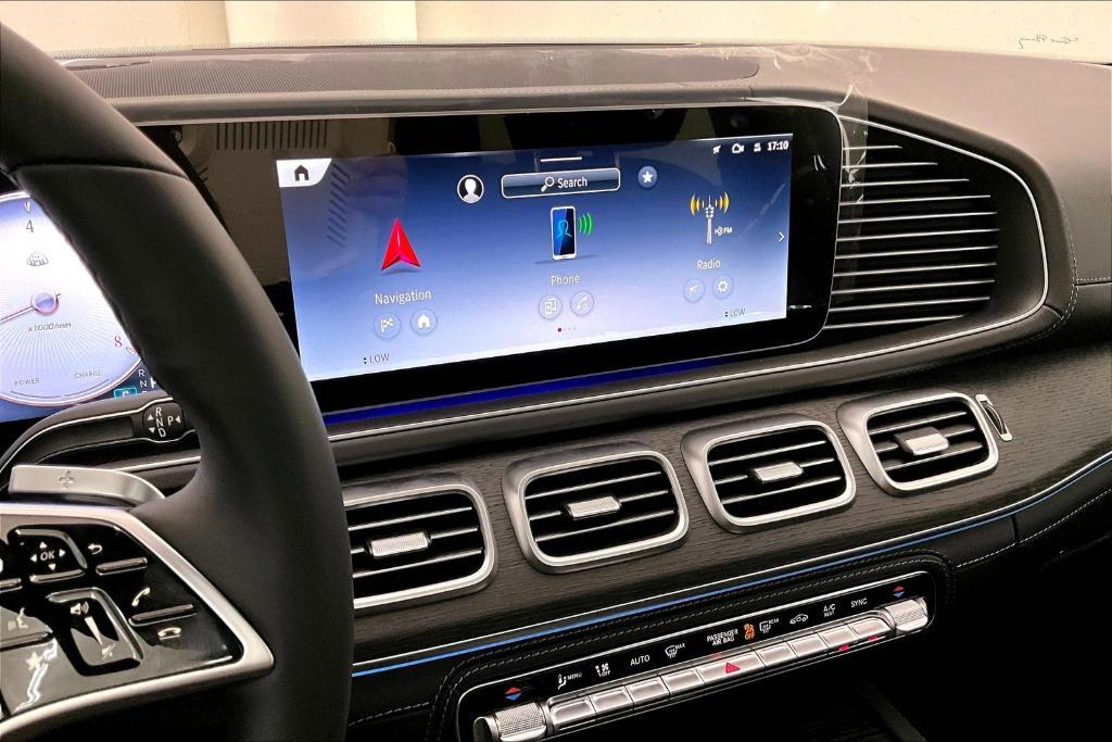new 2025 Mercedes-Benz Maybach GLS 600 car, priced at $207,300