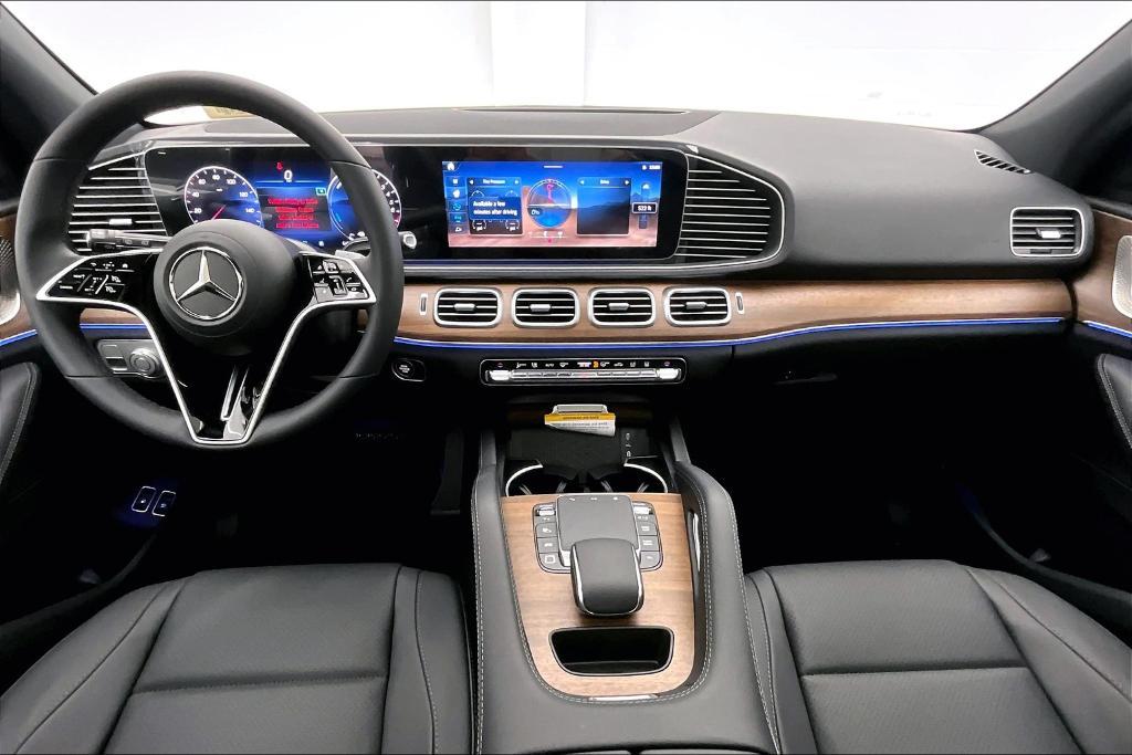 new 2025 Mercedes-Benz GLE 450e car, priced at $81,245