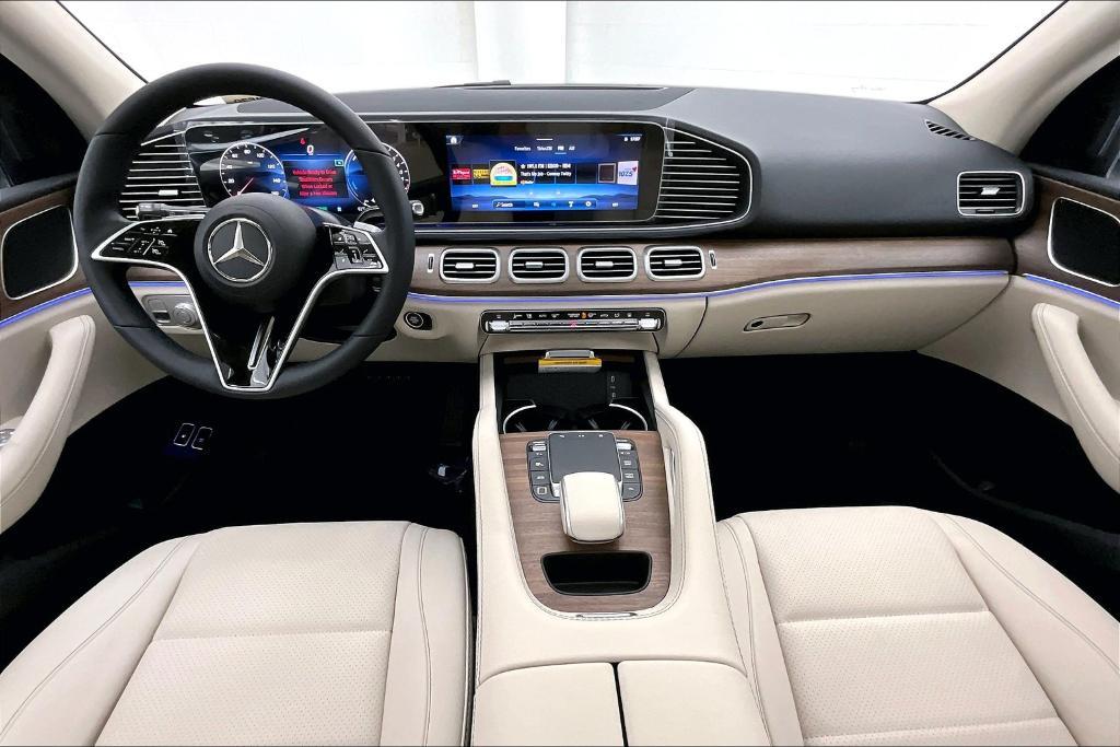 new 2025 Mercedes-Benz GLE 450e car, priced at $79,680