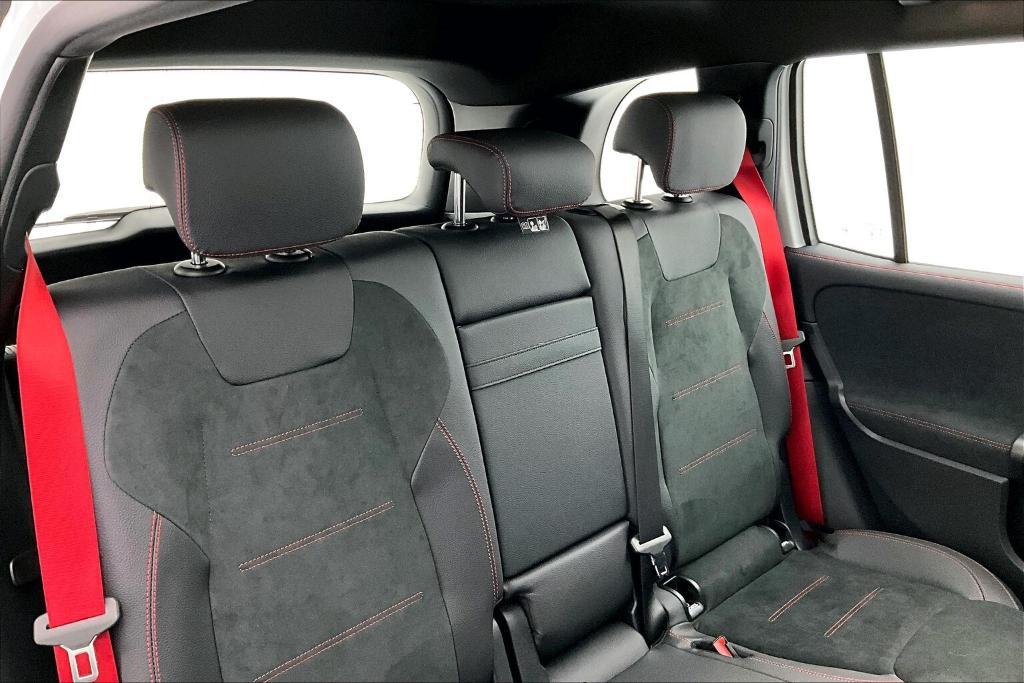 new 2025 Mercedes-Benz AMG GLB 35 car, priced at $61,285