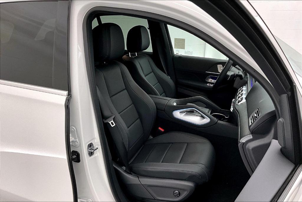 new 2025 Mercedes-Benz GLE 450e car, priced at $74,565