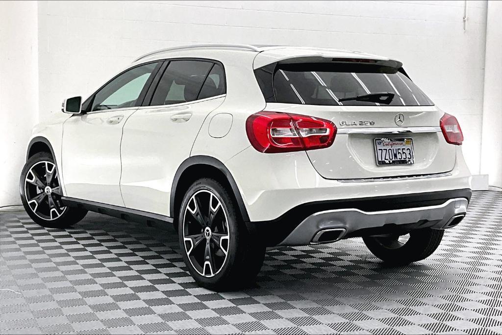 used 2018 Mercedes-Benz GLA 250 car, priced at $17,488