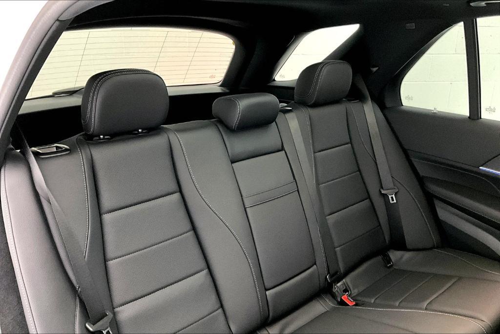 new 2025 Mercedes-Benz GLE 350 car, priced at $69,730