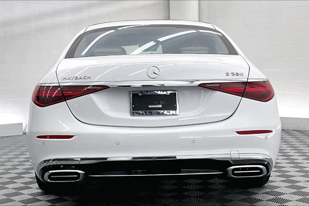 new 2025 Mercedes-Benz Maybach S 580 car, priced at $220,095