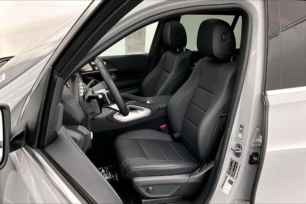 used 2025 Mercedes-Benz GLS 450 car, priced at $87,498