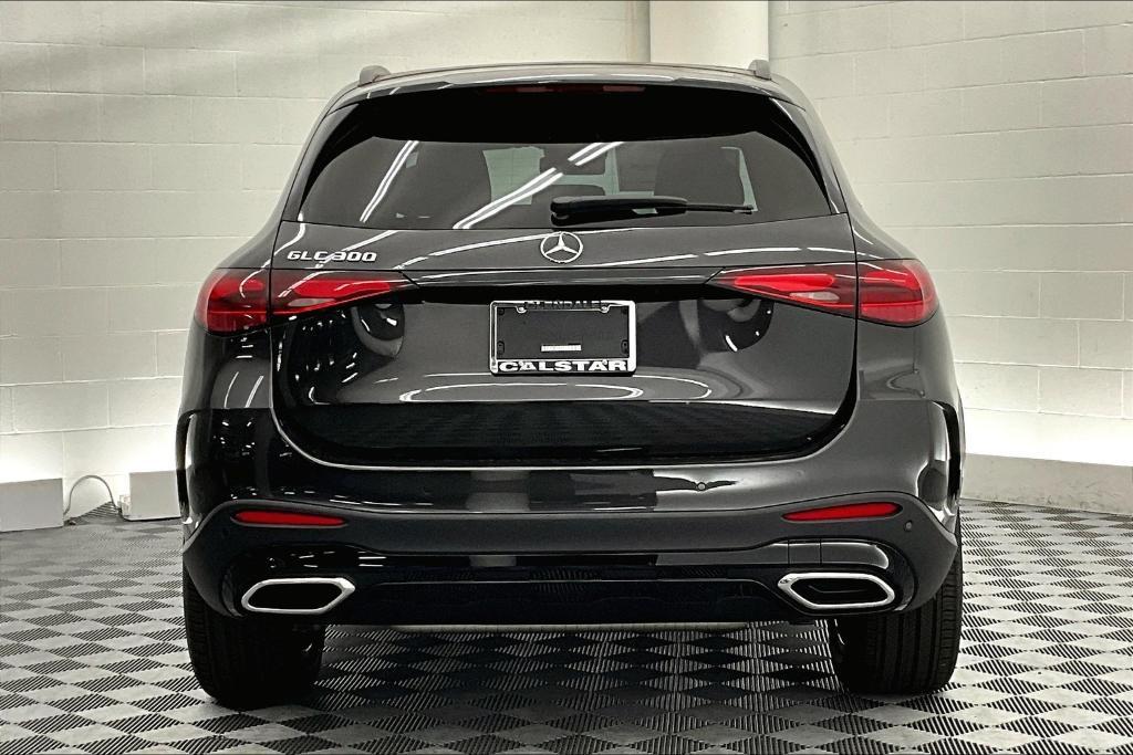 new 2025 Mercedes-Benz GLC 300 car, priced at $58,985