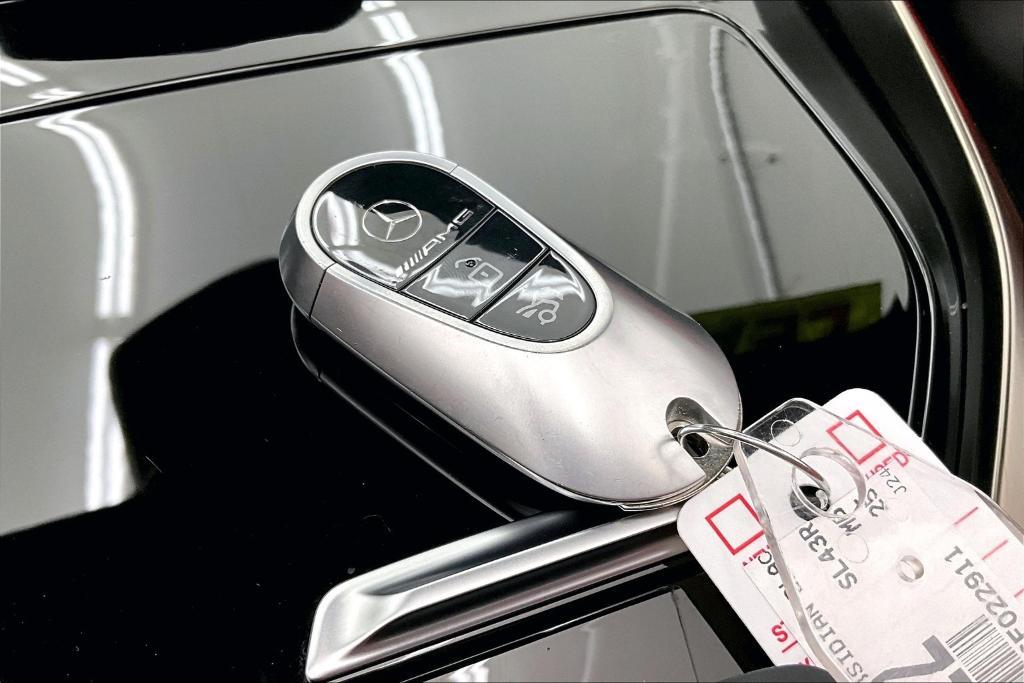 used 2025 Mercedes-Benz AMG SL 43 car, priced at $107,888